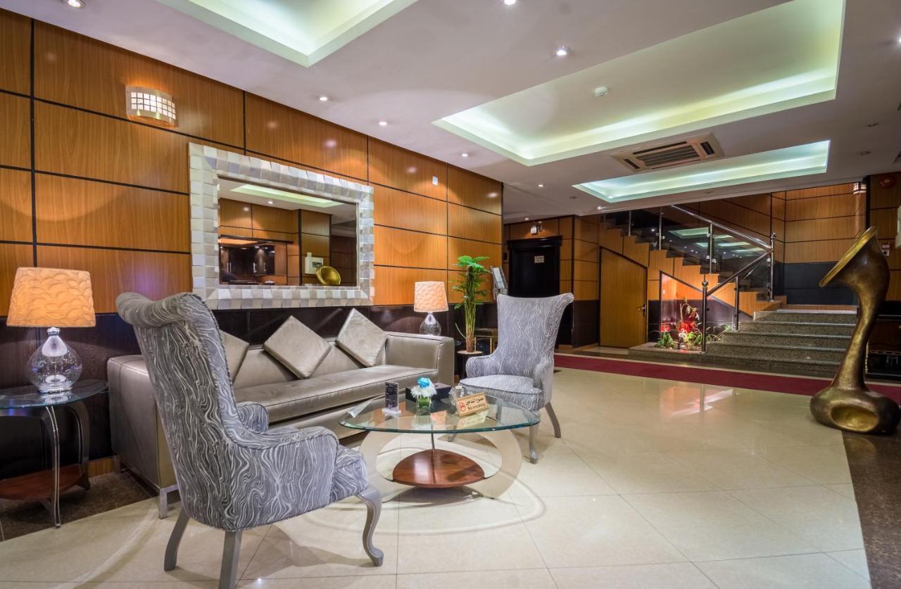 Al Muhaidb Al Takhassosi Abaqrino Riyadh Exterior photo